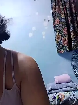 kari_24's cam snapshot