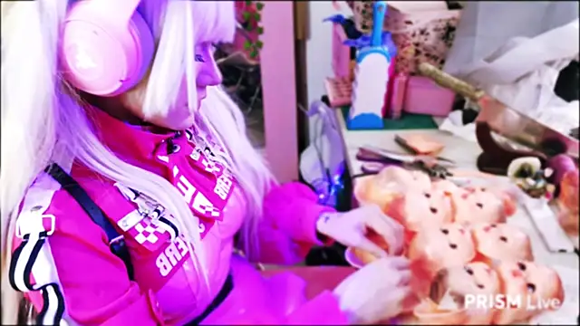 meine-himeko's cam snapshot