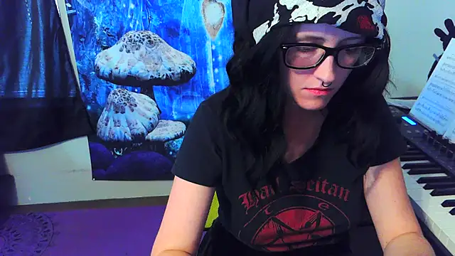 _hellostormy_'s cam snapshot