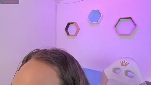 Eliissh_'s cam snapshot