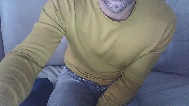 Evasionee live sex cam