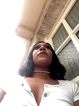 TIFFANYYSTAR's cam snapshot