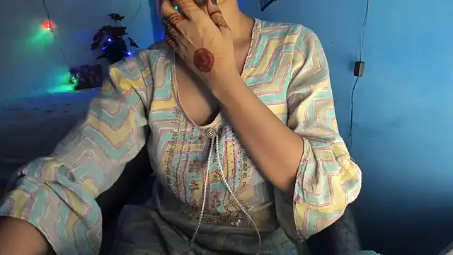 aarjulove live sex cam