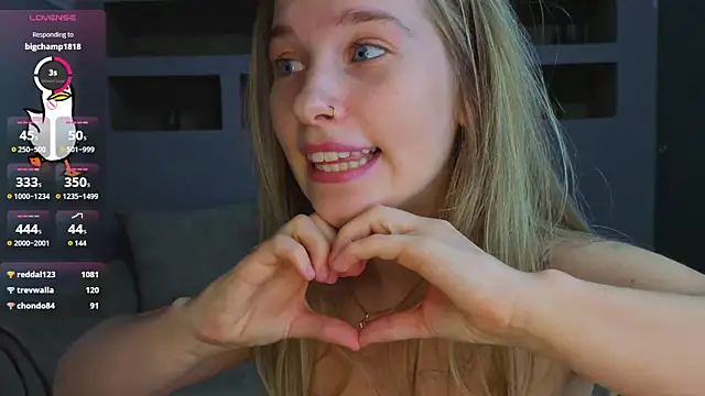 LinaCristonsen live sex cam