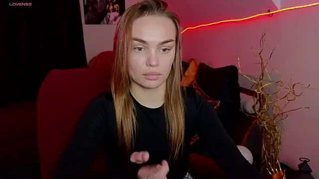 KitsyMoore's cam snapshot