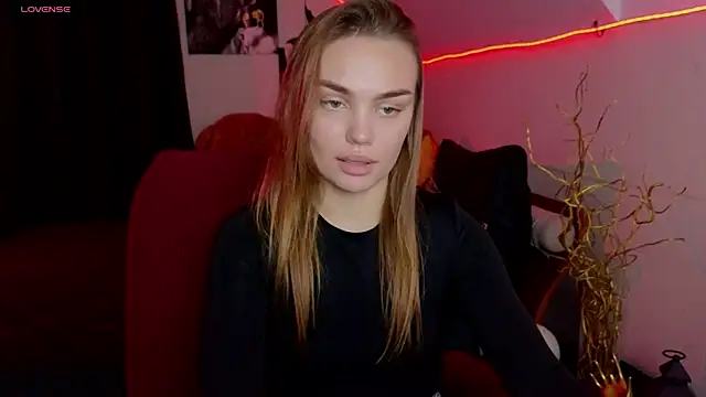 KitsyMoore's cam snapshot