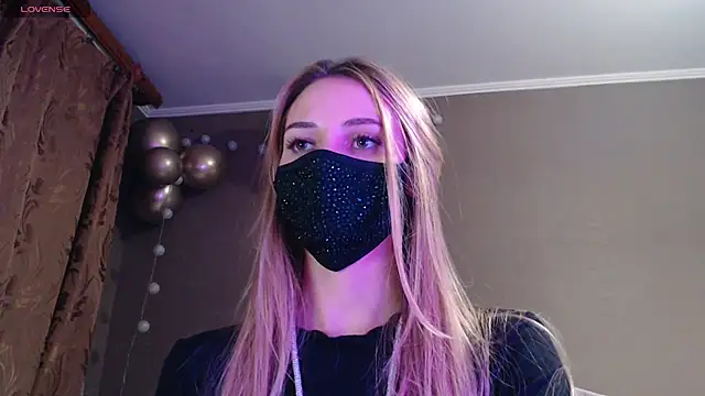 Iris_lave's cam snapshot