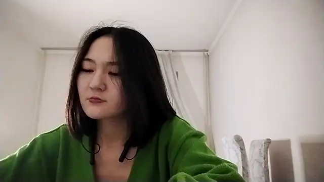 Lyndasilk live sex cam