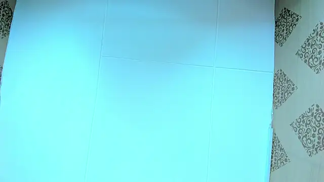 Corina_Taylor_'s cam snapshot