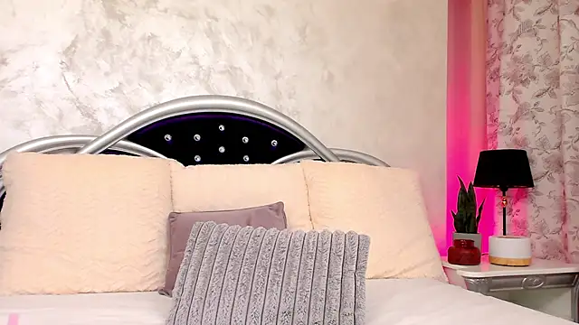 EuphoriaElle's cam snapshot