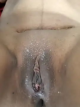 Mia_2025's cam snapshot