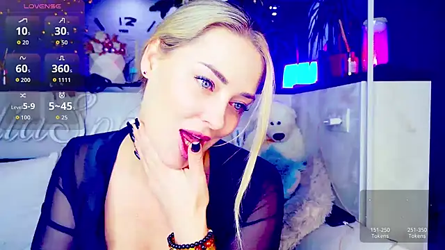 _JuliaSpace_'s cam snapshot