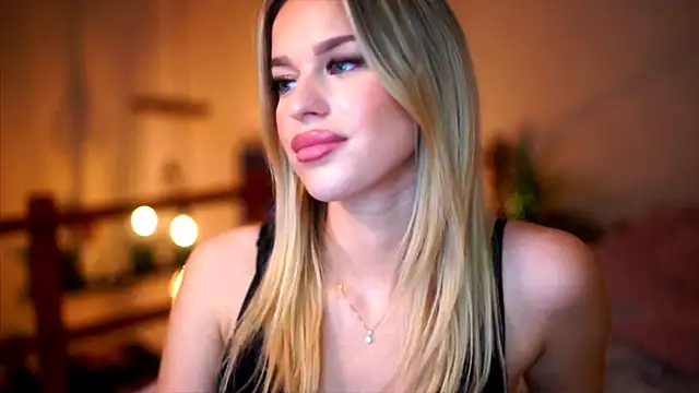 Emilyvanroessel live sex cam