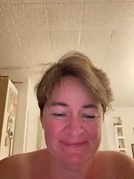 Milf-Love-fist99's cam snapshot