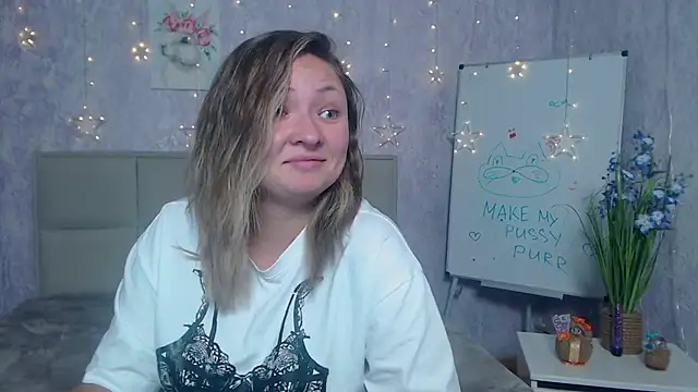 SallyVerda's cam snapshot