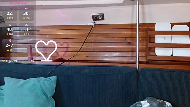 Trinity_Fire's cam snapshot