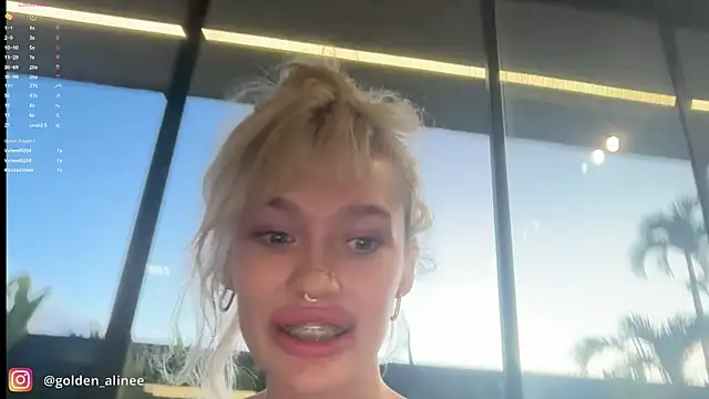 Golden_Aline live sex cam