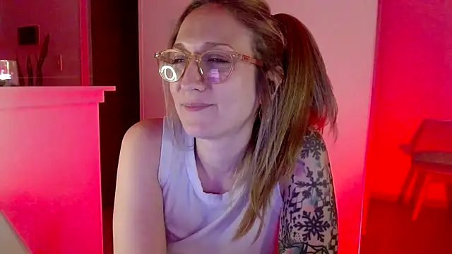 CabledHeredity's cam snapshot