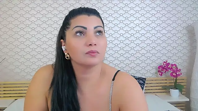 BeliseChappelleX's cam snapshot