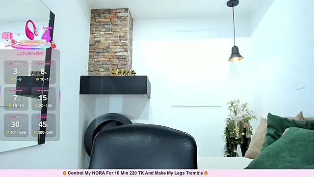 _EmilyJireh_'s cam snapshot