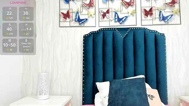 Alison_Carde05's cam snapshot