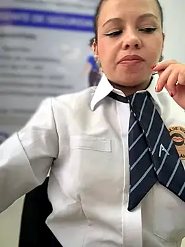 Ariana-07 live sex cam