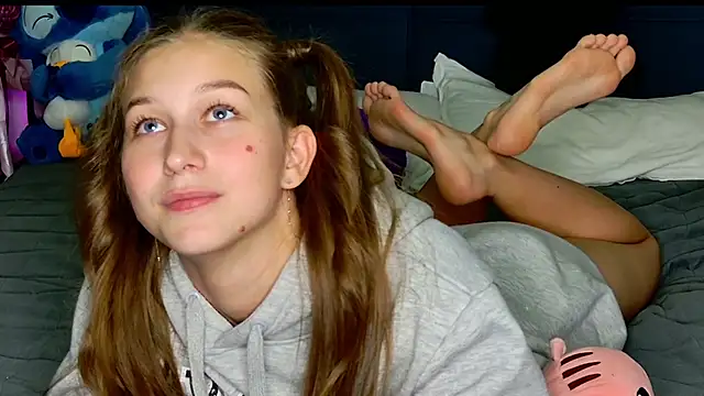 MissEmilyMiller's cam snapshot