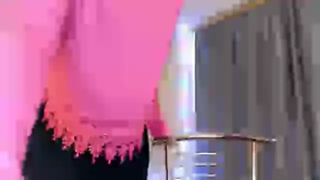 elenaza's cam snapshot