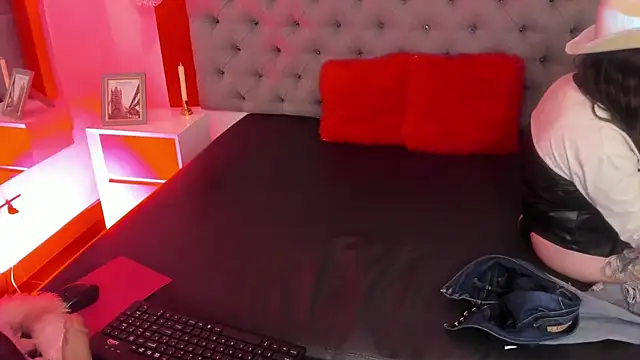 BrithaniKy's cam snapshot