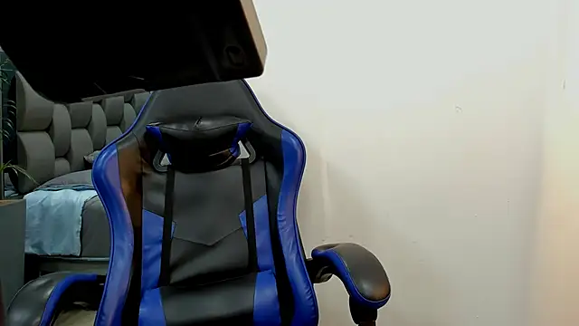 roan_birkin's cam snapshot