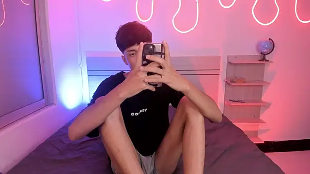 luccas_ferreira's cam snapshot