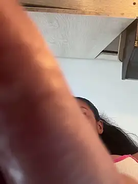 Anamhenao's cam snapshot