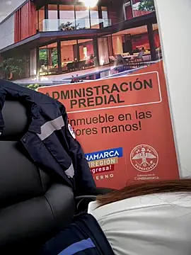 LIZ-06_'s cam snapshot