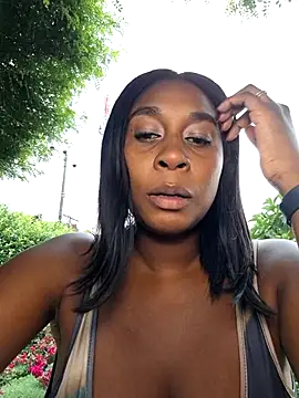 HanaThompson live sex cam