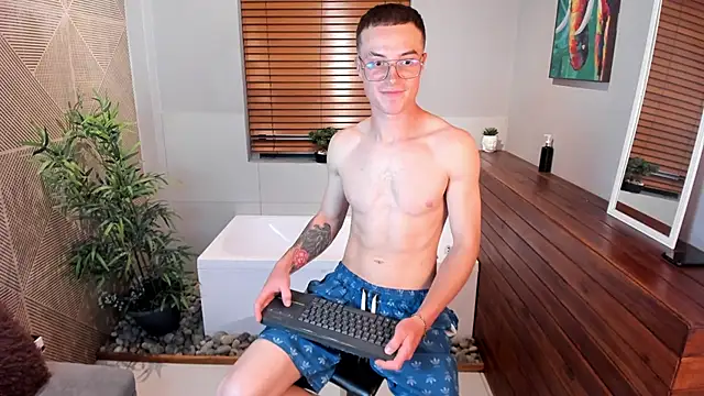 Lil_James's cam snapshot