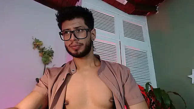 Colby_brown03's cam snapshot