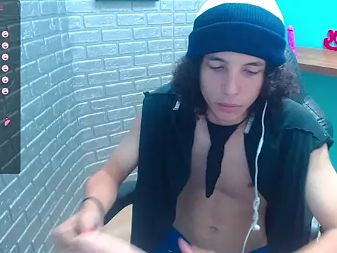 Mike_Miiller_'s cam snapshot