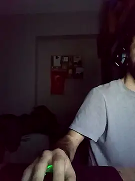 raskolnikovw's cam snapshot