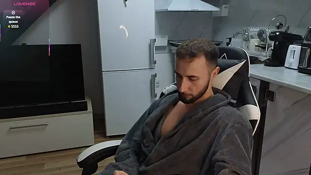 RyanStorm_'s cam snapshot