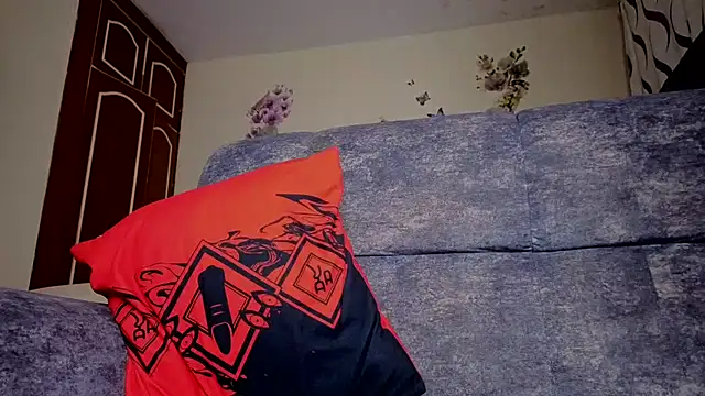 Cityofboobies's cam snapshot