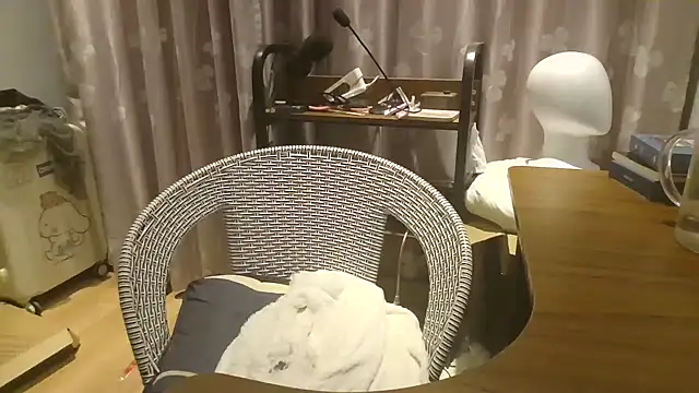 arena1357's cam snapshot