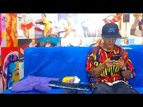 dazo_vnzl12's cam snapshot