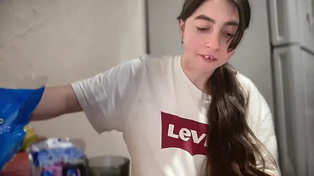 ShizukuHunter's cam snapshot