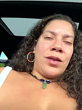 Bigbuttbrooklynn live sex cam