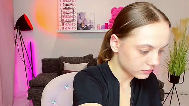 rora_skyline live sex cam