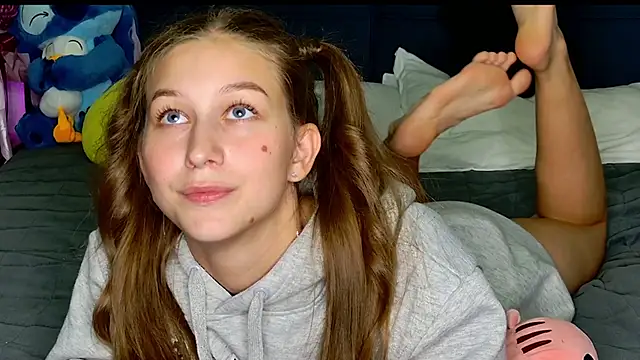 MissEmilyMiller's cam snapshot