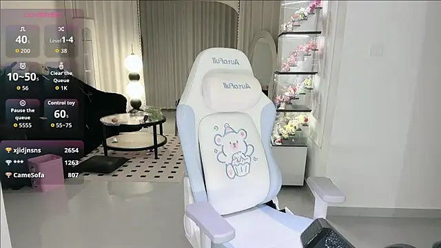 Xiaoxue_L live sex cam