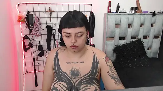 malboro_rojo's cam snapshot