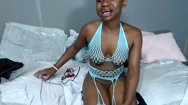 shynana97's cam snapshot