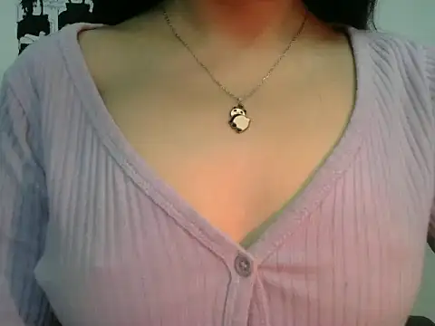 zoya2504's cam snapshot